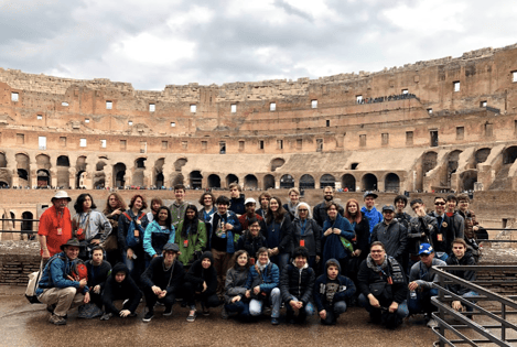 Group of students at the Colosseum in Rome, Italy 
