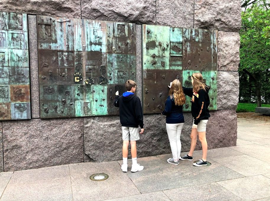 Students at the FDR memorial in Washington, D.C.