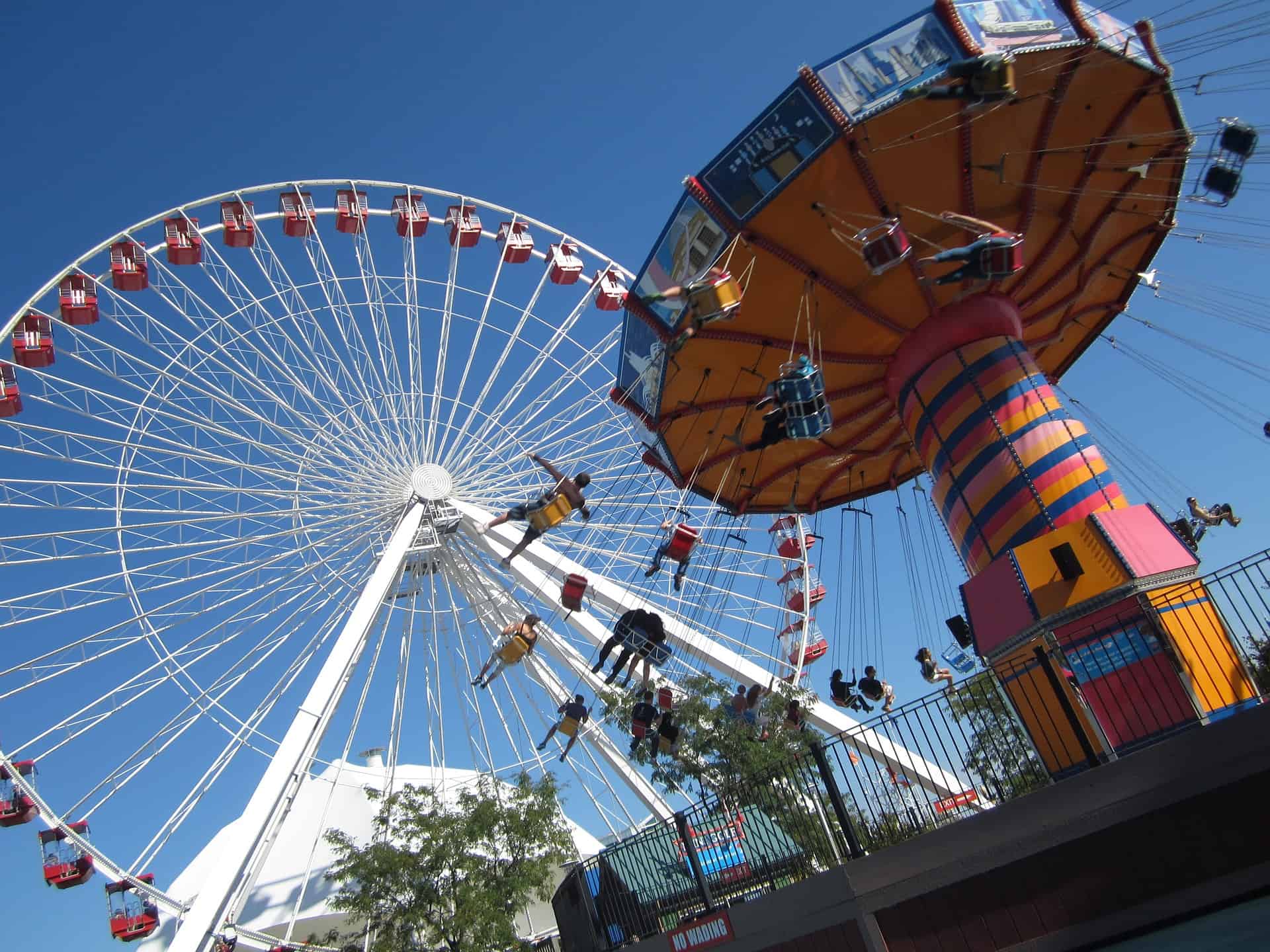 Chicago's Navy Pier Ferris Wheel 