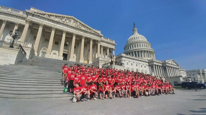 Student group at the US Capitol
